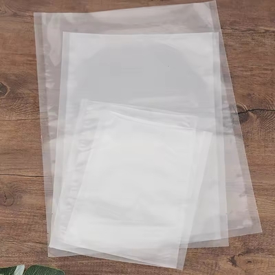 15cm*20cm*70mic Plastik-Nylon-Vakuumsäcke Lebensmittellager Vakuum-Siegelbeutel für Rindfleisch