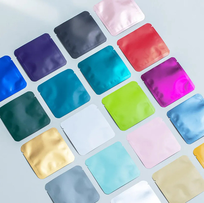 Kalee Custom gedruckt 3 Seiten Siegel Tasche Aluminiumfolie Lebensmittel Kunststoff Verpackungstüten Kaffee Tropftaschen