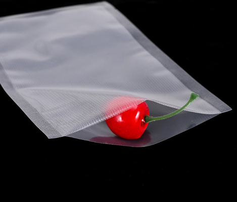 Großhandel 3 Seiten versiegelter Vakuum-Packsack Fabrikpreis Nahrungsmittelqualität Nylon Retort Tasche für Tiefkühlprodukte mit Tränenknochen