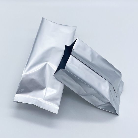 Großhandel feuchtigkeitsbeständige PE-Aluminium-Pulverbeutel, laminiert, heißversiegelt, Seitenfalz, Vakuumbeutel, Aluminiumfolie für die Lagerung